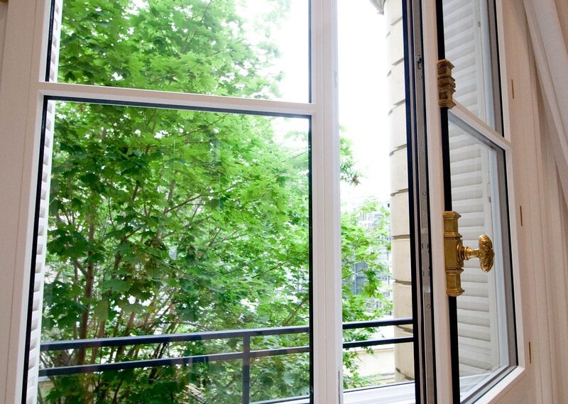 Les différents types de menuiserie : bois, aluminium, PVC, sur mesure